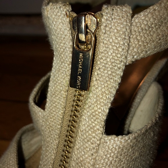 Michael Kors Damita Wedges - Picture 4 of 5
